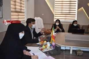 رونمایی نشان شورای بانوان خیر مدرسه ساز شاهرود/اگر خیرین مدرسه ساز نبودند آموزش و پرورش در انجام مأموریت خود موفق نبود