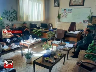 بازدید فرمانده سپاه استان قم از بخش دستجرد/ تأکید بر آمادگی بسیجیان در خدمات&zwnj;رسانی عمومی به مردم