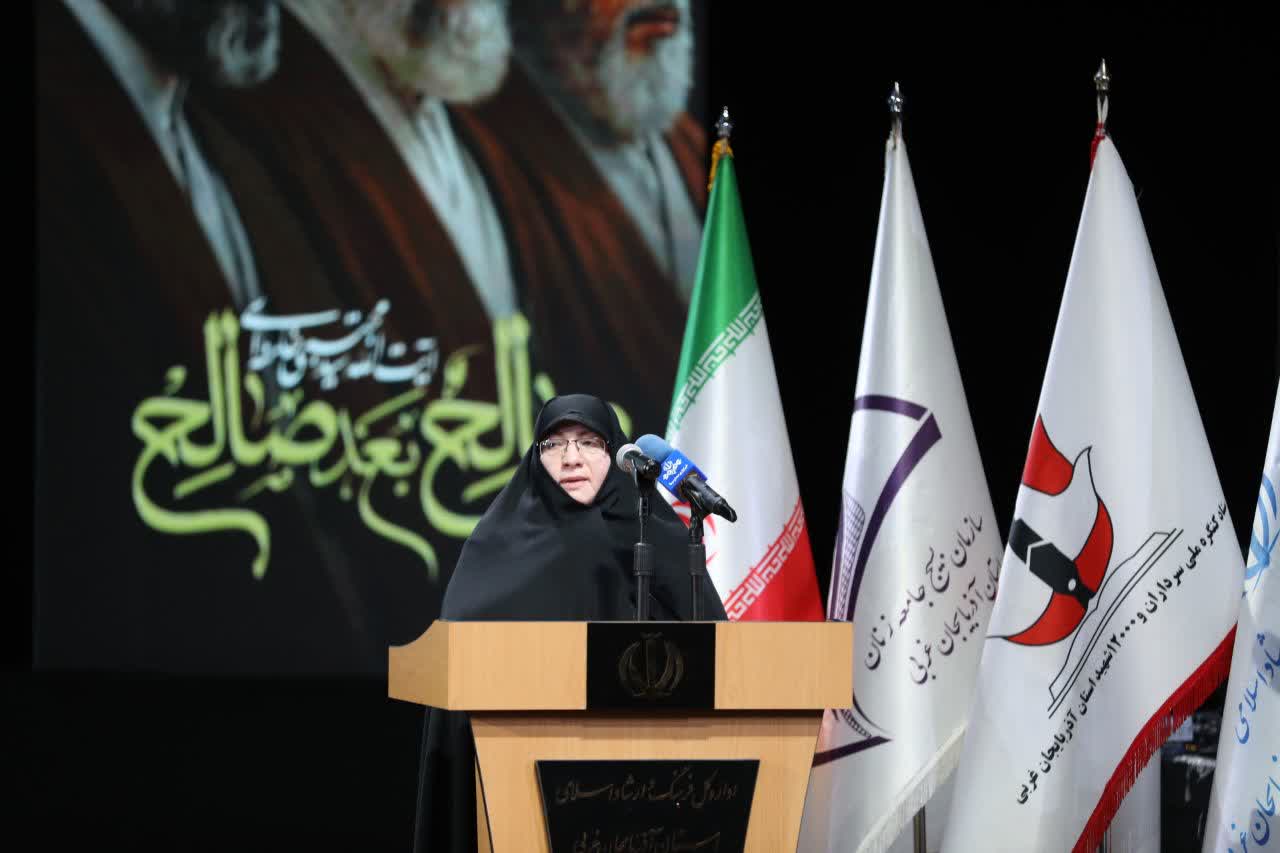 انقلاب اسلامی نظام مبتنی بر قوانین الهی پایه‌گذاری کرد
