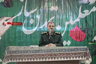 همه افراد باید نسبت به جهاد تبیین احساس مسئولیت کنند