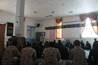 حضرت فاطمه(س) در تمام ابعاد زندگی خود الگوی زن مسلمان است