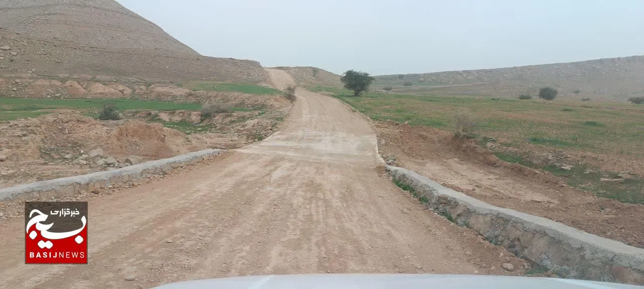 تسطیح و بهسازی ۲۰  کیلومتر مسیر عشایری گتوند