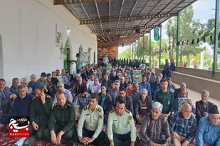 مراسم گرامیداشت شهدای خدمت در گلزار شهدا روستای قباق تپه کبودراهنگ