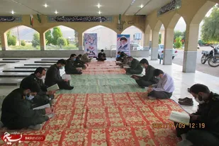 اجرای محفل انس با قرآن کریم در گلزار شهدای ممسنی