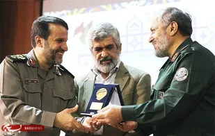 اعضای شورای سیاست گذاری جشنواره سرزمین نور تجلیل شدند