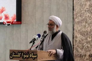 دشمنان به دنبال این هستند که مغز جوانان ما شستشو بدهند/خون شهدا انقلاب را بیمه خواهد کرد