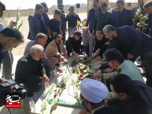 یادواره شهید گمنام عملیات کربلا ۵ پادگان ۱۹ دی استان قم برگزار شد