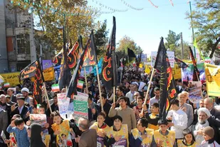 دعوت به حضور پرشور ملت شریف ایران در راهپیمایی روز 13 آبان