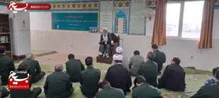 نشر روحیه انقلابی در جامعه، ماموریت بسیج است