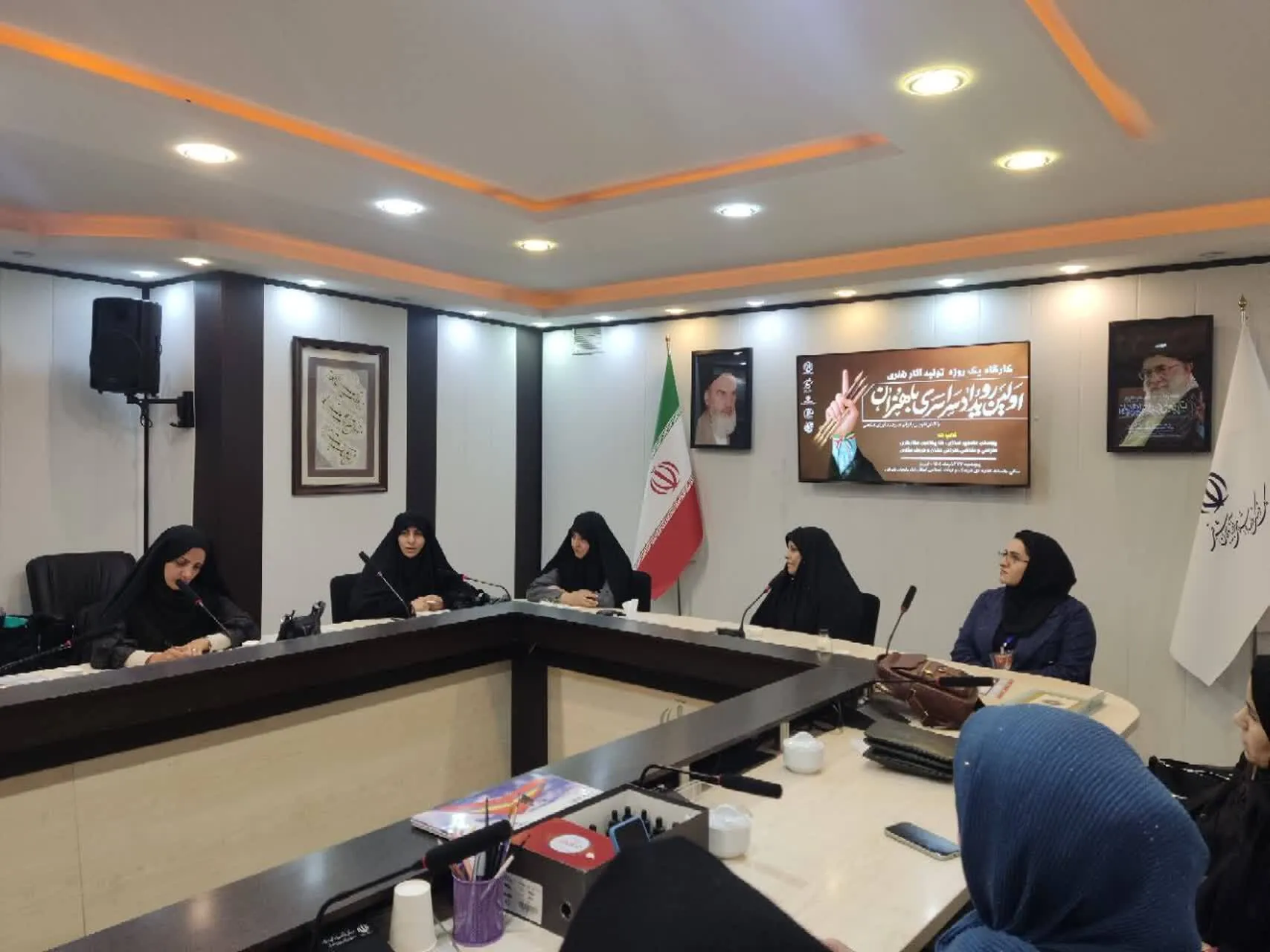 برگزاری کارگاه هنری «باهنران» در تبریز