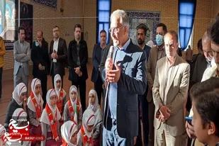 ایرانیان همواره با جانشان از وطن و اعتقادات خود دفاع می&zwnj;کنند