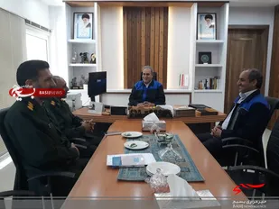 دیدار فرمانده حوزه بسیج ادارات الحدید شاهرود با مدیرعامل شرکت ذغال&zwnj;سنگ البرز شرقی