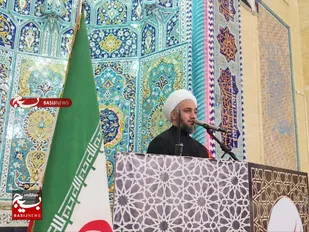 نماز جمعه پناهگاه مردم است