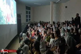 استقبال پرشور بیش از ۵ هزار کودک از &laquo;بچه زرنگ&raquo; در هشترود، میانه، ملکان و بستان&zwnj;آباد