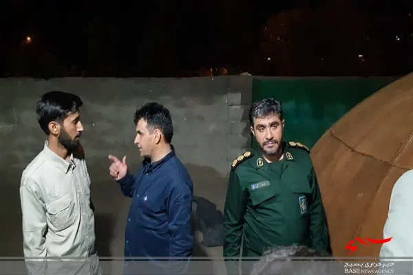 با جاری شدن سیلاب در زاهدان، سیل مهربانی سرازیر شد
