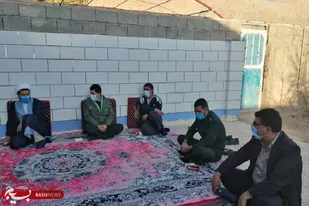 مسؤول نمایندگی ولی فقیه و فرمانده ناحیه ارسنجان، با خانواده متوفیان ناشی از ویروس کرونا دلجویی کردند