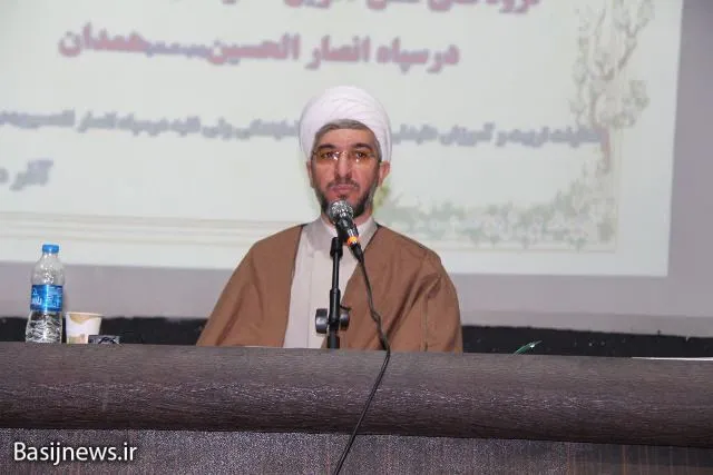 امروز باید در جهاد تبیین پیش‌قدم باشیم