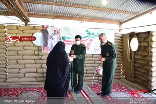 تقدیر از بانوان محجبه ادارات در همدان