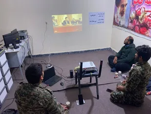 پخش مستند مکتب حاج قاسم سلیمانی در آغاجاری