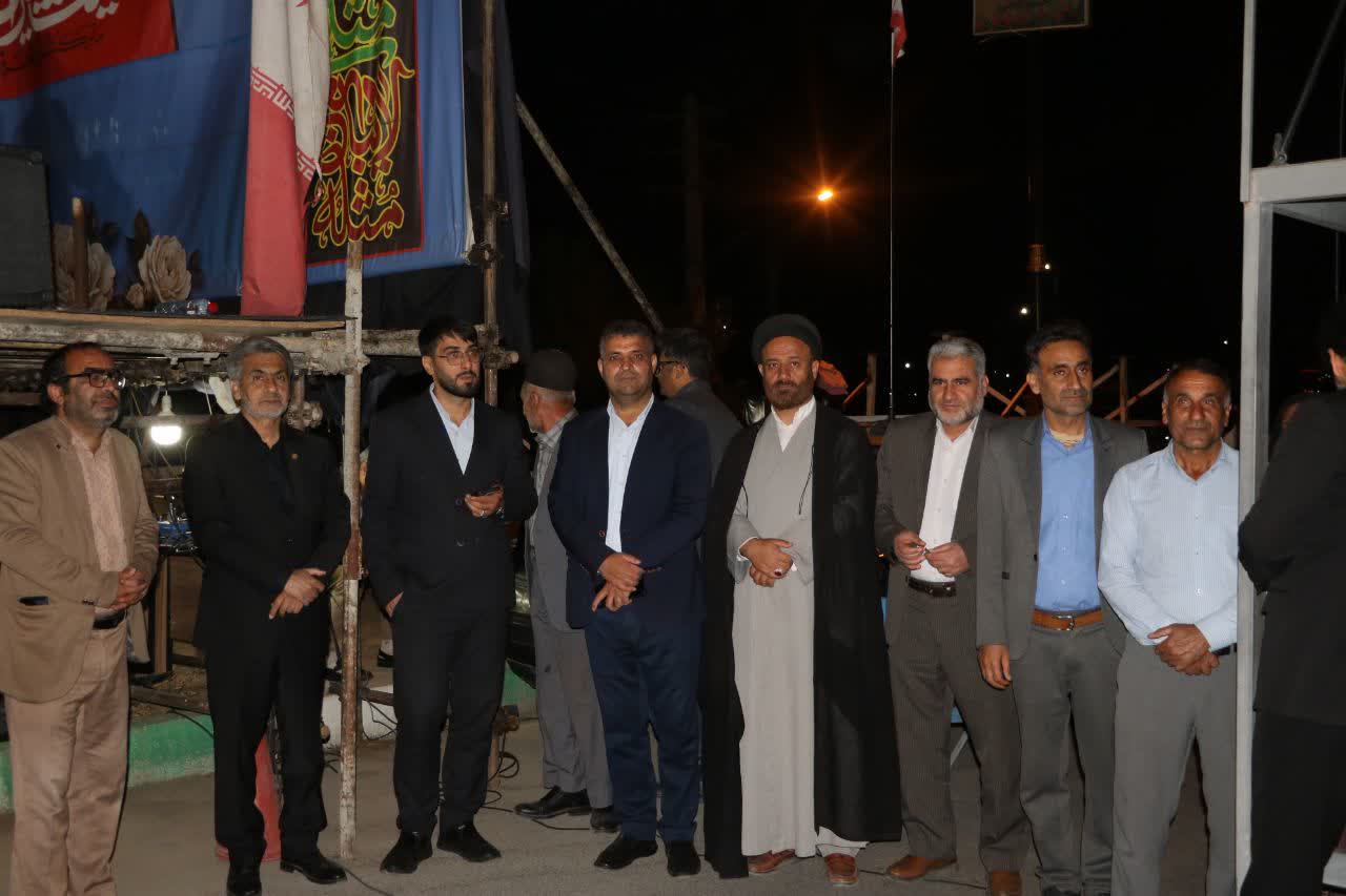حضور حقوقدانان بسیجی در اجتماع مردمی یاسوج حضور حقوقدانان بسیجی در اجتماع مردمی یاسوج