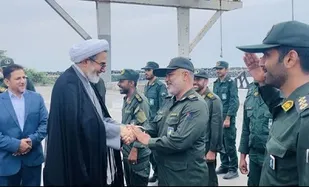 بازدید رئیس سازمان قضایی نیرو&zwnj;های مسلح از یگان&zwnj;های نظامی در سواحل مکران