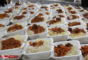 طبخ و توزیع 72 دیگ غذای گرم  در مرکز نیکوکاری شهید باکری تبریز