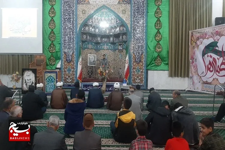  محفل انس با قرآن در مه ولات+عکس