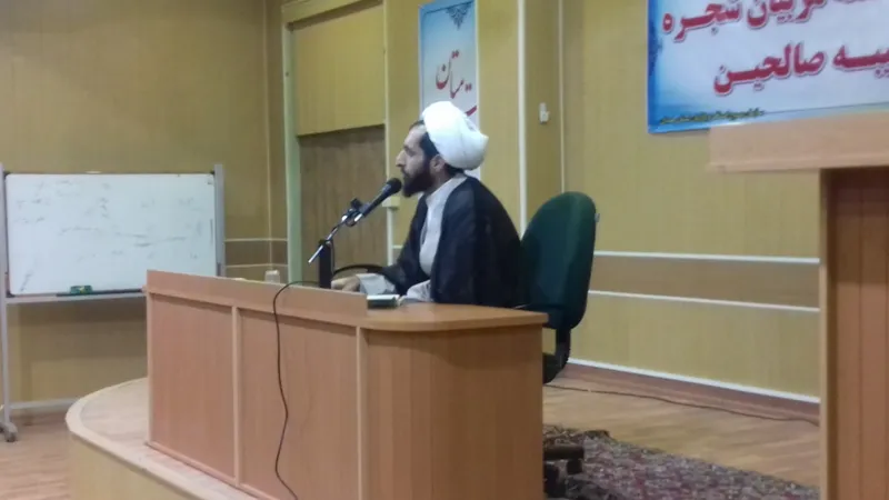 از بین رفتن هویت و خودباوری اولین اثر تخریبی وابستگی اقتصادی