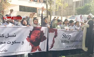 تجمع طلاب و روحانیون حوزه های علمیه تهران برگزار شد
