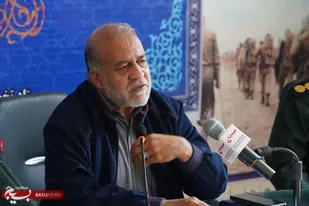 برای حل مشکلات کشور باید به جوانان بسیجی  اعتماد کنیم