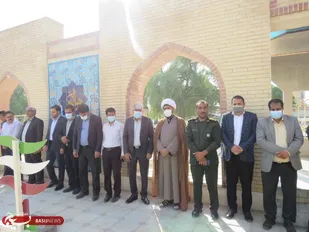 غبار روبی و عطر افشانی گلزار شهدای شهرستان کهنوج انجام گرفت