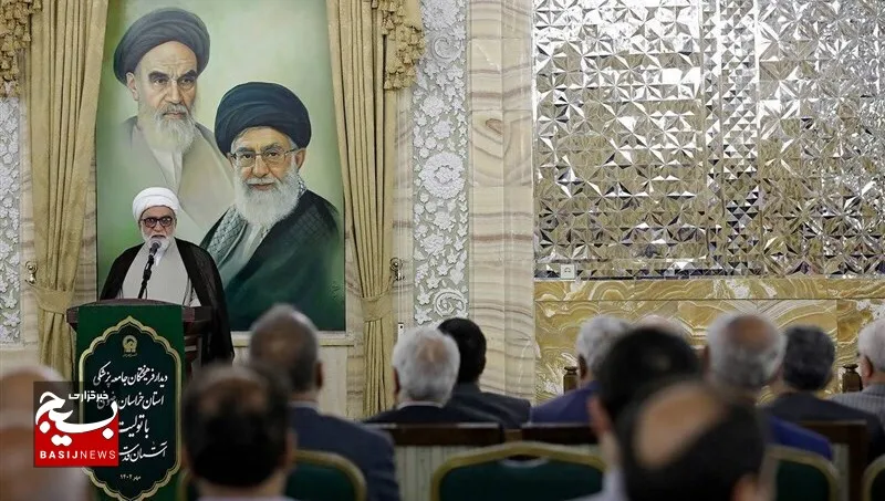 واکنش تولیت آستان قدس به مهاجرت نخبگان؛ نابه‌سامانی ‌داریم، اما راه آن ‌رفتن نیست