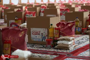 توزیع ۱۰۰۰ بسته معیشتی در ضیافت کریمانه شمالغرب شیراز