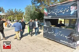 خدمت به عزاداران رهبر شهید؛ حضور پررنگ بسیج راه&zwnj;آهن جنوب&zwnj;شرق برای تسهیل خدمات مسافری