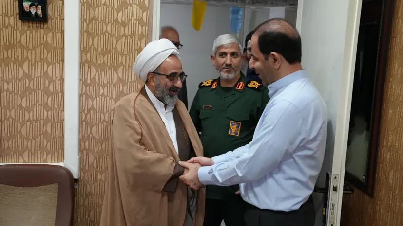 سنگر رسانه مایه اقتدار فرهنگی است/تجلیل مسئولان سپاه الغدیر از پرسنل رادیو یزد به مناسبت روز رادیو