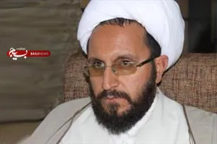 حفظ انقلاب با وحدت مردم و تبعیت از ولایت