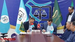 امضاء تفاهم&zwnj;نامه همکاری میان سازمان بسیج حقوق&zwnj;دانان و بسیج کارگران و کارخانجات
