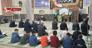 برگزاری کرسی تلاوت رضوی با حضور خادمین حرم قدس رضوی منطقه ۱۸ تهران