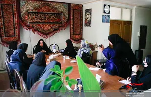 نشست بانوان خبرنگار تبریزی با پرستار دوران دفاع مقدس