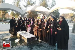 آیین عطر افشانی و غبار روبی مزار شهید گمنام در مشهد