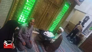 قرائت اذان و اقامه در گوش نوزادان