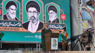 قلدران جهان برای نجات آمریکا، دست به دست هم داده&zwnj;اند