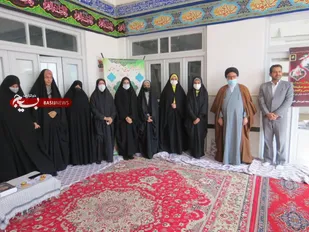 دیدار فرمانده و شورای فرماندهی حوزه شهید فهمیده با امام جمعه نایین