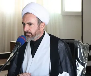 امام جمعه ایلام: خدمت صادقانه موجب دلگرمی و همراهی مردم با نظام اسلامی&zwnj; می&zwnj;شود