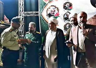 تقدیر از خادمان امنیت در اجتماع محله طلاب