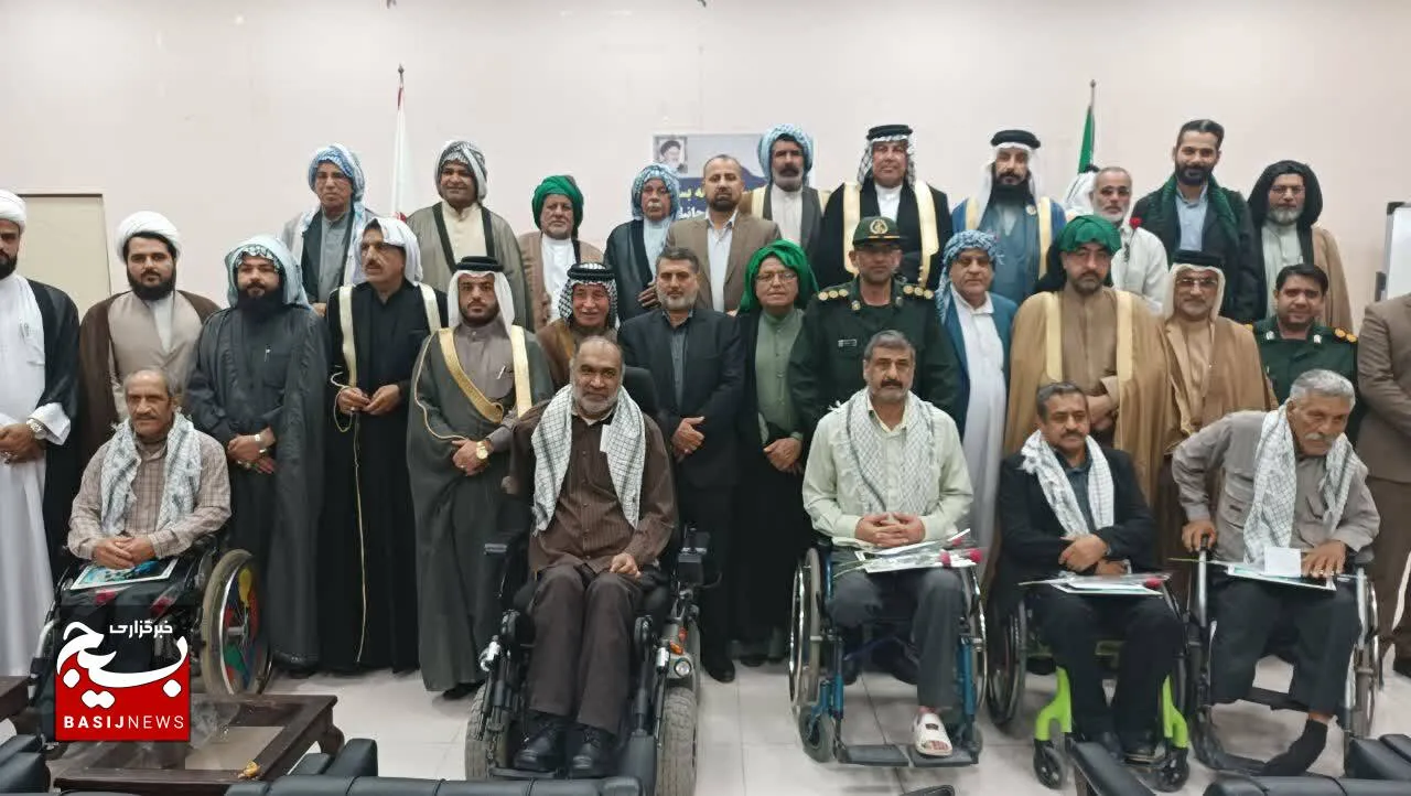 دیدار مسئولین و فرمانده ناحیه مقاومت بسیج کارون با جانبازان قطع نخاعی اهواز