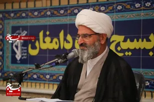 ارتقای بینش سیاسی متربیان برای مقابله با دشمن/ تشکیل بسیج و حلقه&zwnj;های صالحین، پرتوی از هدایت&zwnj;های امام زمان (عج) است
