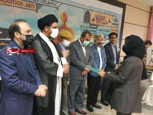 هنرمندان برگزیده سال ۱۴۰۰ کهگیلویه و بویراحمد تجلیل شدند+(تصاویر )