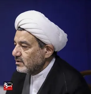 نقش&zwnj;آفرینی &zwnj;سران&zwnj; عشایر خوزستان در ترویج فرهنگ صلح و سازش