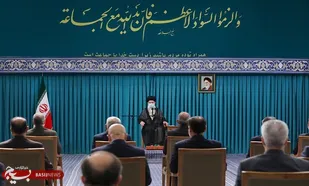 رئیس&zwnj;جمهور و اعضای هیأت دولت با رهبر معظم انقلاب دیدار کردند